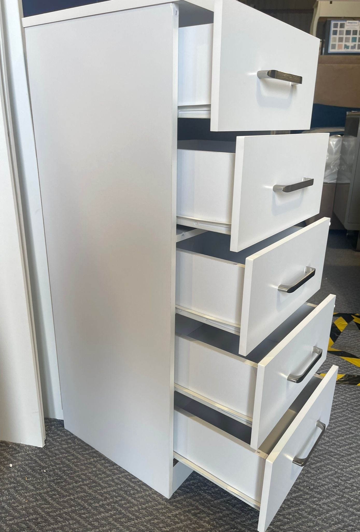 New 5 Drawer Narrow Chest - White